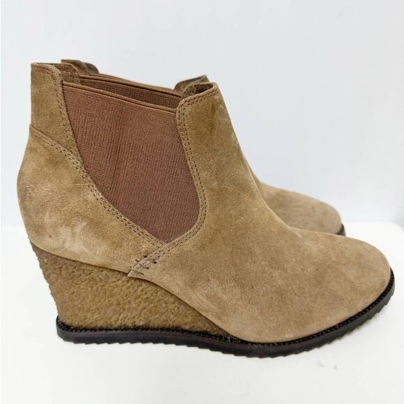 Trask Shoes - Trask Womens Tatum Wedge Bootie Shoes Brown Tan Oiled Suede 9.5